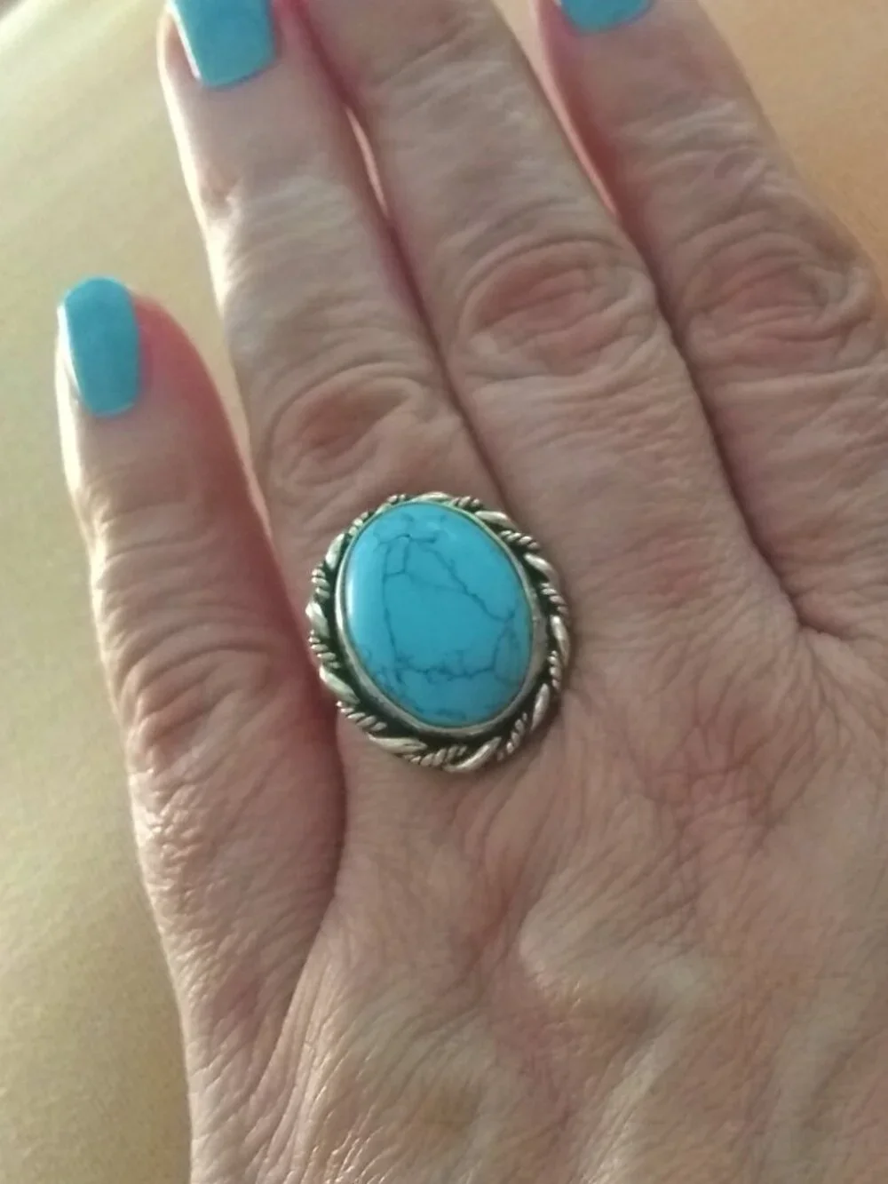 Sz 7 ~ Deep Aqua Turquoise Howlite Ring - Boho Southwestern Beachy Casual